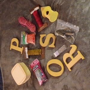 13 NEW DIFFERENT BEADS LETTERS AND MORE CRAFT THINGS!